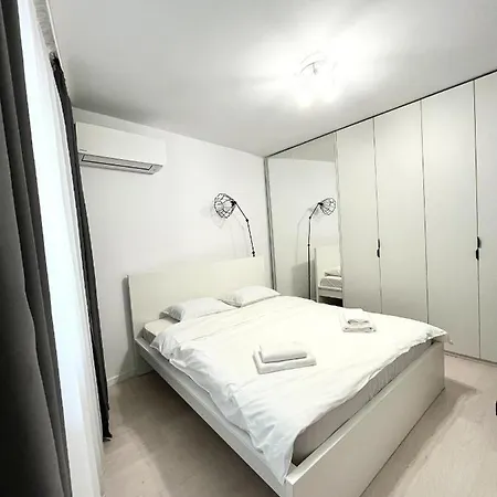 Dacia Apartment *
