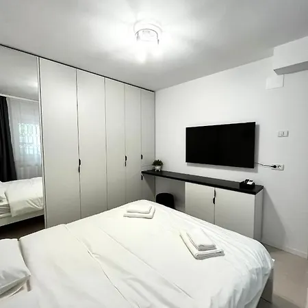 Apartment Dacia *